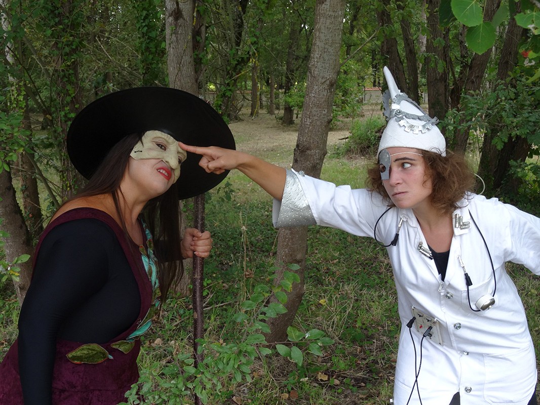 Abacart-Camille-Comedienne-masque-2